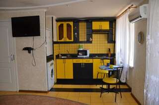 Апартаменты Apartment on Ingenernaya 17 Николаев Стандартные апартаменты-16